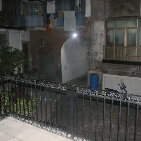 Gisira Apartmán Katánie