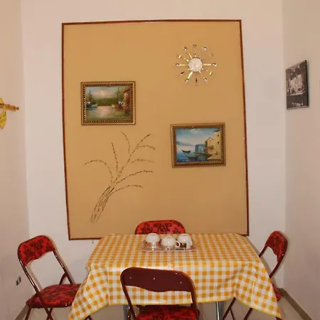 Gisira Apartment